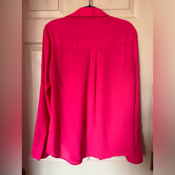 Express button down collar - Picture 3 of 6